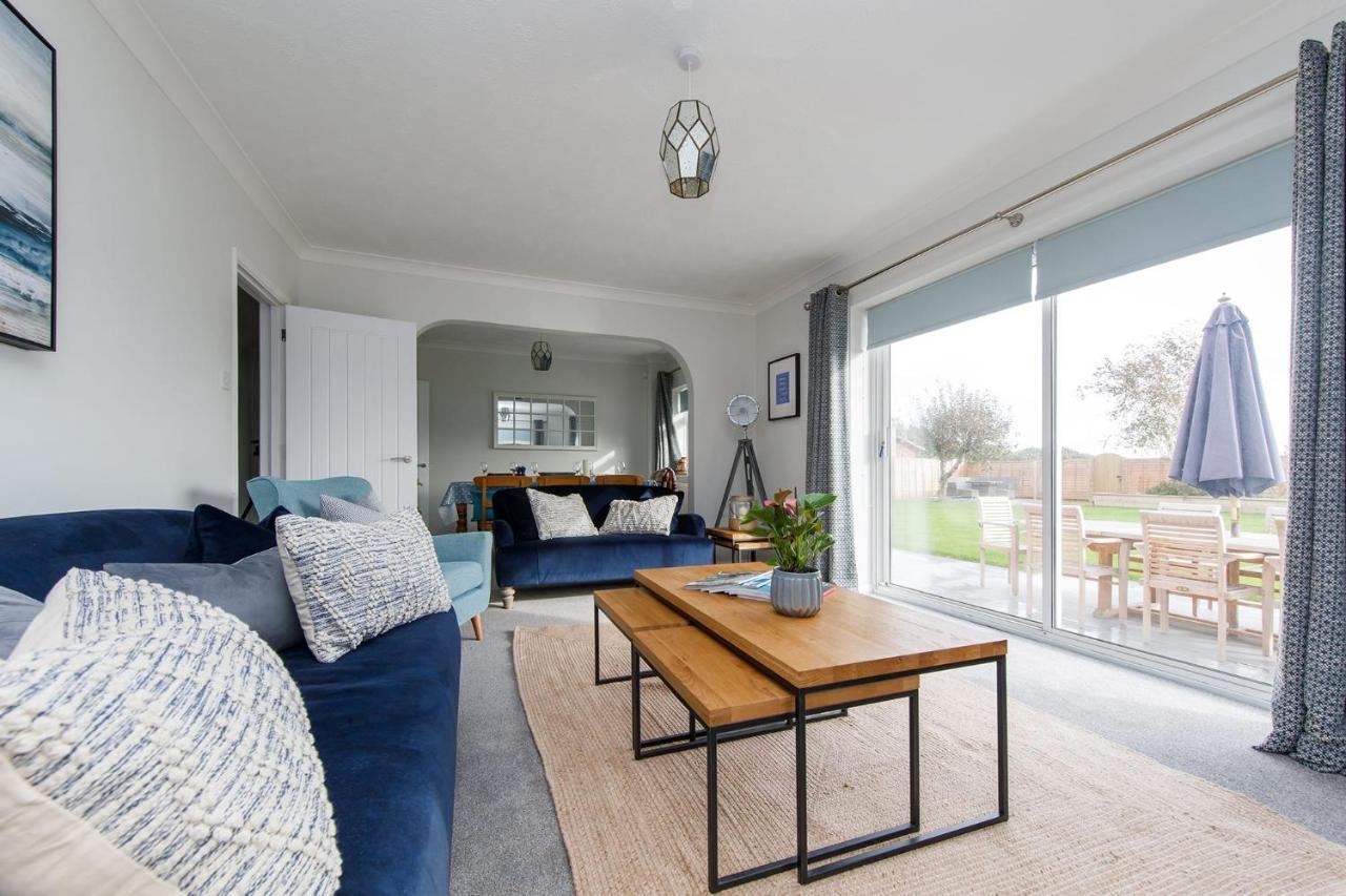 Spacious Home For 8 In Witterings - Walk To Beach East Wittering Eksteriør bilde
