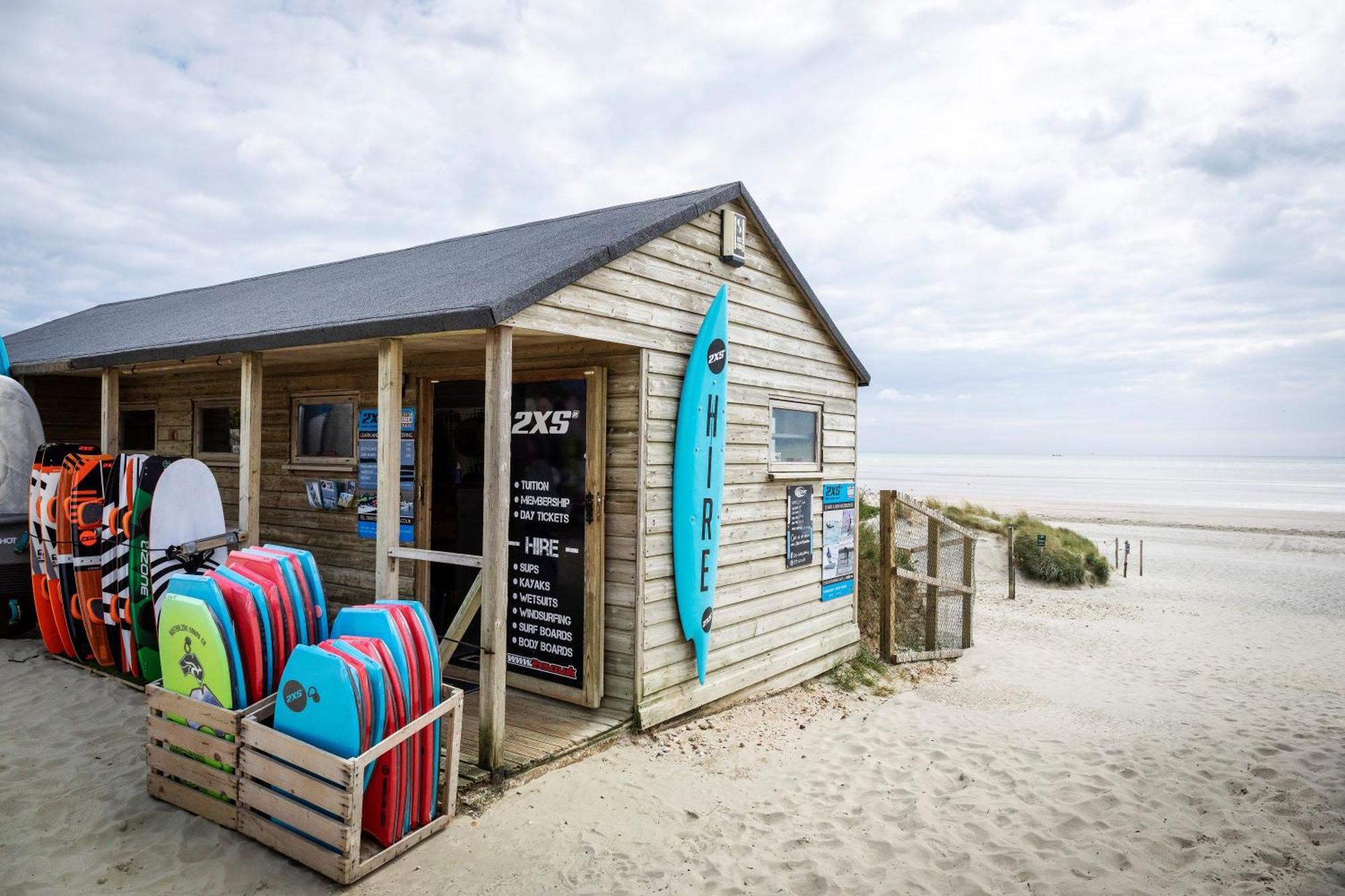 Spacious Home For 8 In Witterings - Walk To Beach East Wittering Eksteriør bilde
