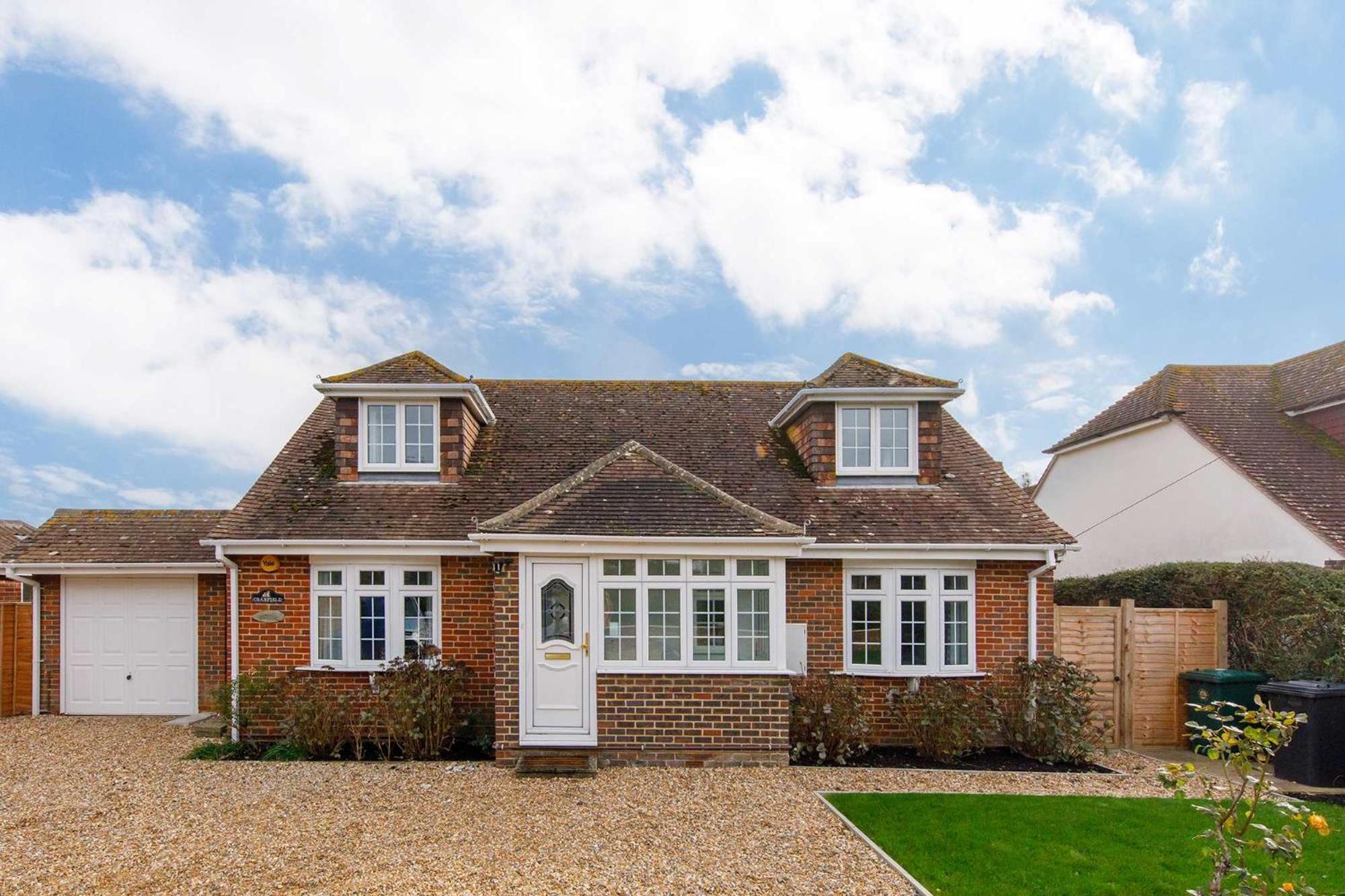Spacious Home For 8 In Witterings - Walk To Beach East Wittering Eksteriør bilde